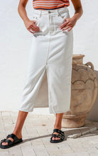 Load image into Gallery viewer, Summer Days Denim Skirt
