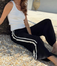 Load image into Gallery viewer, Berlin Linen Blend Racer Pant
