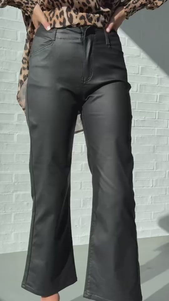 Willa Wetlook Jean