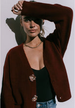 Load image into Gallery viewer, Flower Button Cardi
